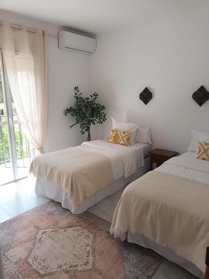Nueva Nerja Pueblo Andaluz Casa Grafton Villa Eksteriør bilde